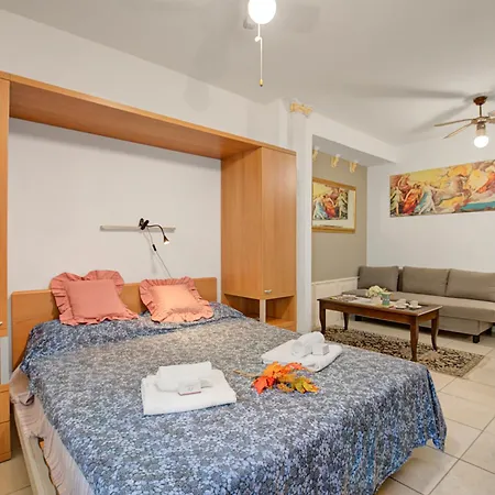 Roby Loft-direct Access-beach - Happy דירה *